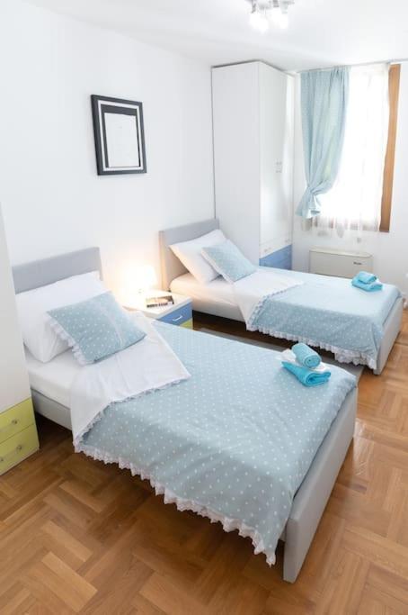 Apartma H&s *